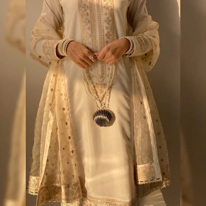 Zahra Sequin Embroidered Roman Silk Suit Set with Dupatta – EID Luxe Edit