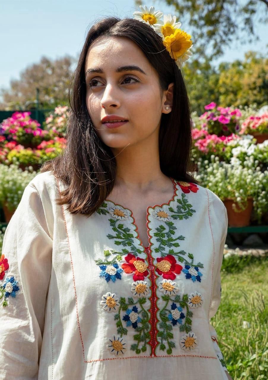 Zoon – Handcrafted Kalidar Kurti Set with Kashmiri Aari Work | Soocha Ethnic Elegance
