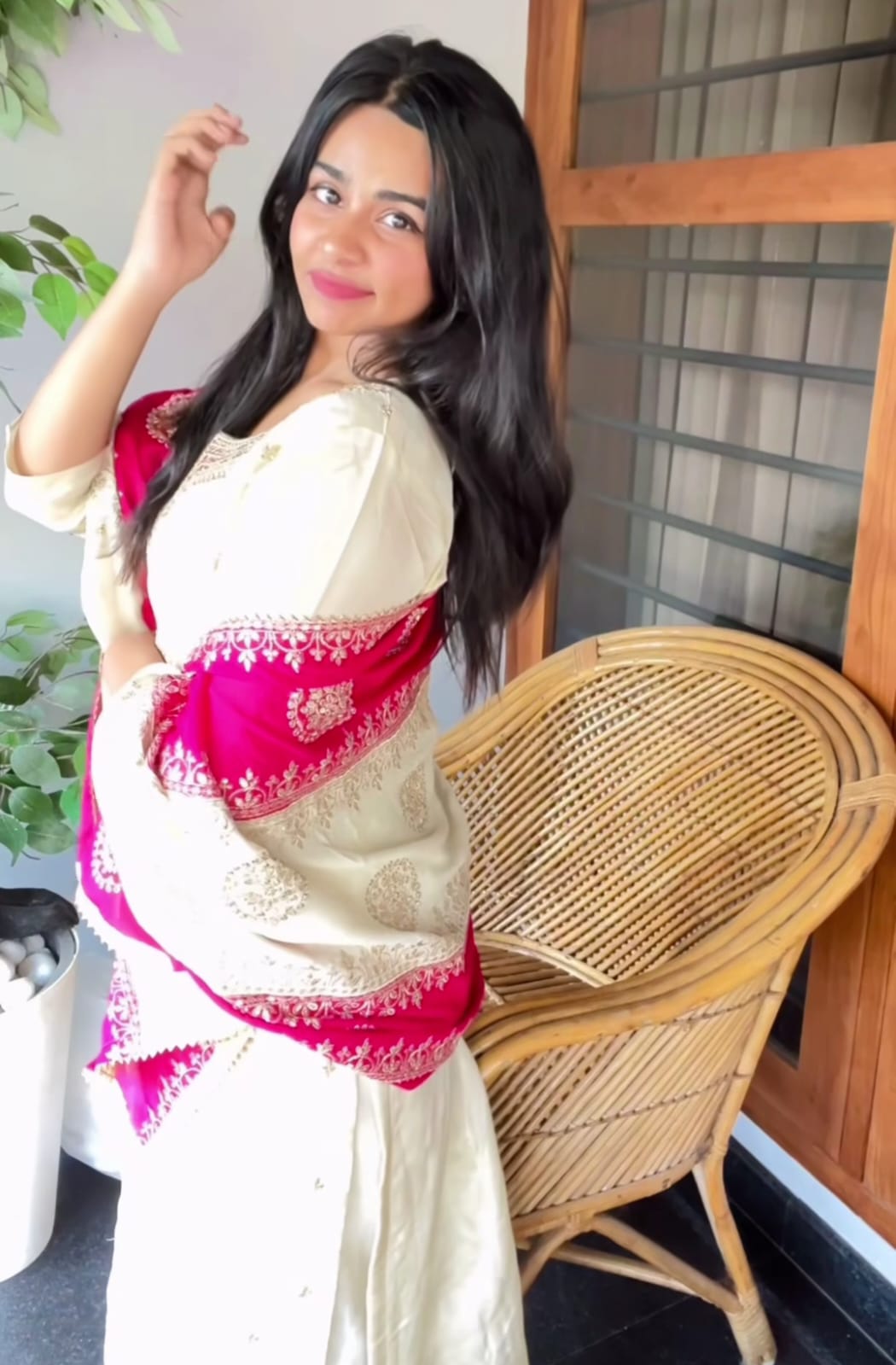 Zehra Handcrafted Ivory Tissue Silk Suit Set with Fuchsia Dupatta