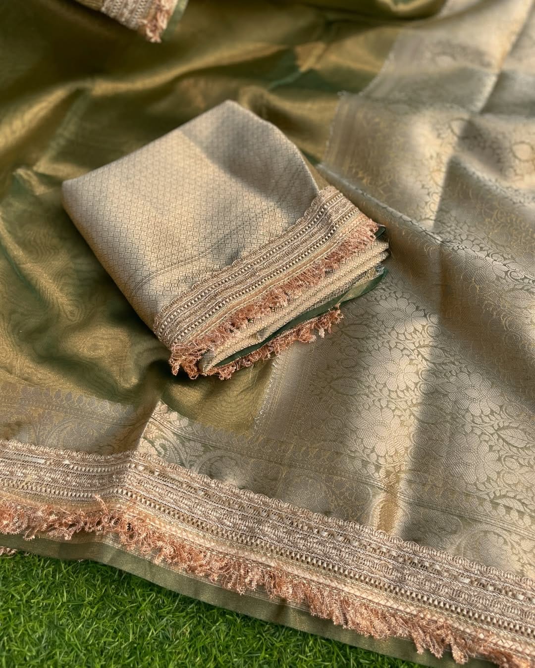 Riwayat Banarasi Soft Tissue Silk Saree- Green