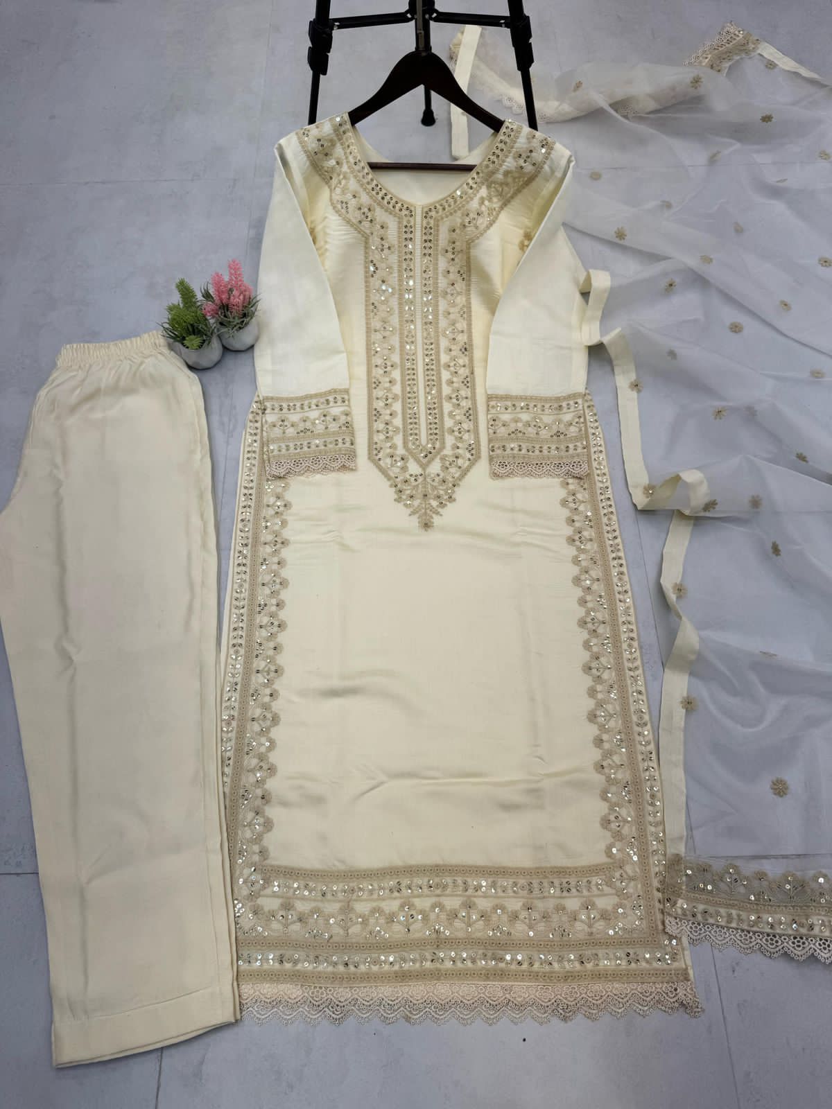 Zahra Sequin Embroidered Roman Silk Suit Set with Dupatta – EID Luxe Edit