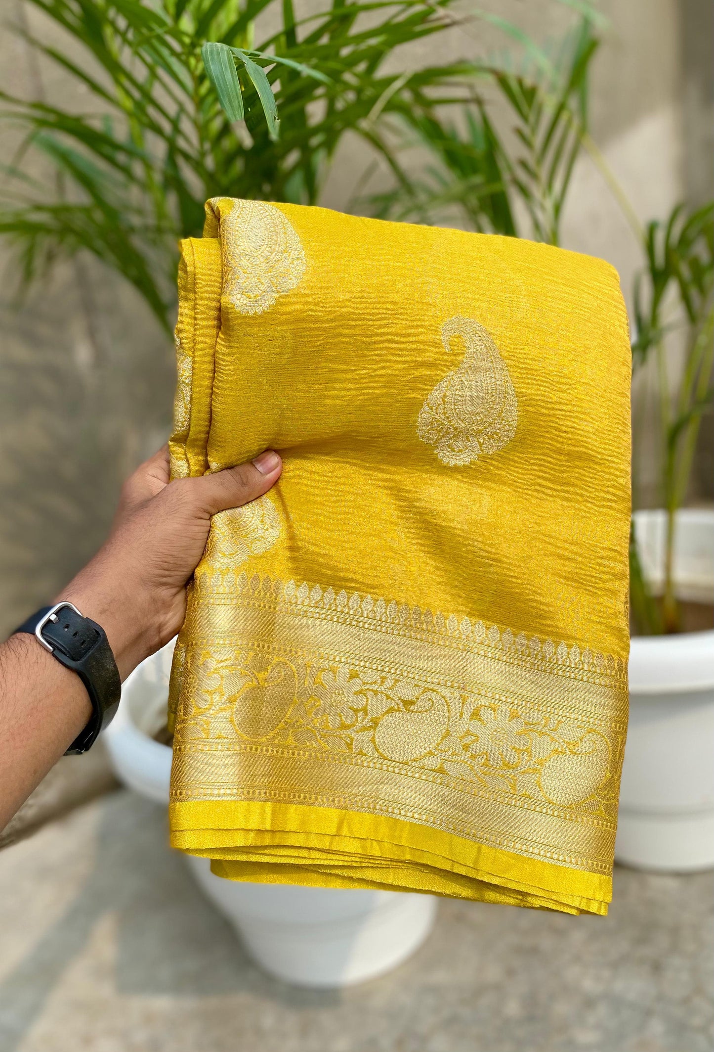 Ruhani Banarasi Crushed Tissue Silk Saree with Brocade Blouse