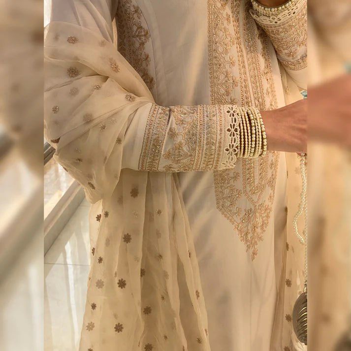 Zahra Sequin Embroidered Roman Silk Suit Set with Dupatta – EID Luxe Edit