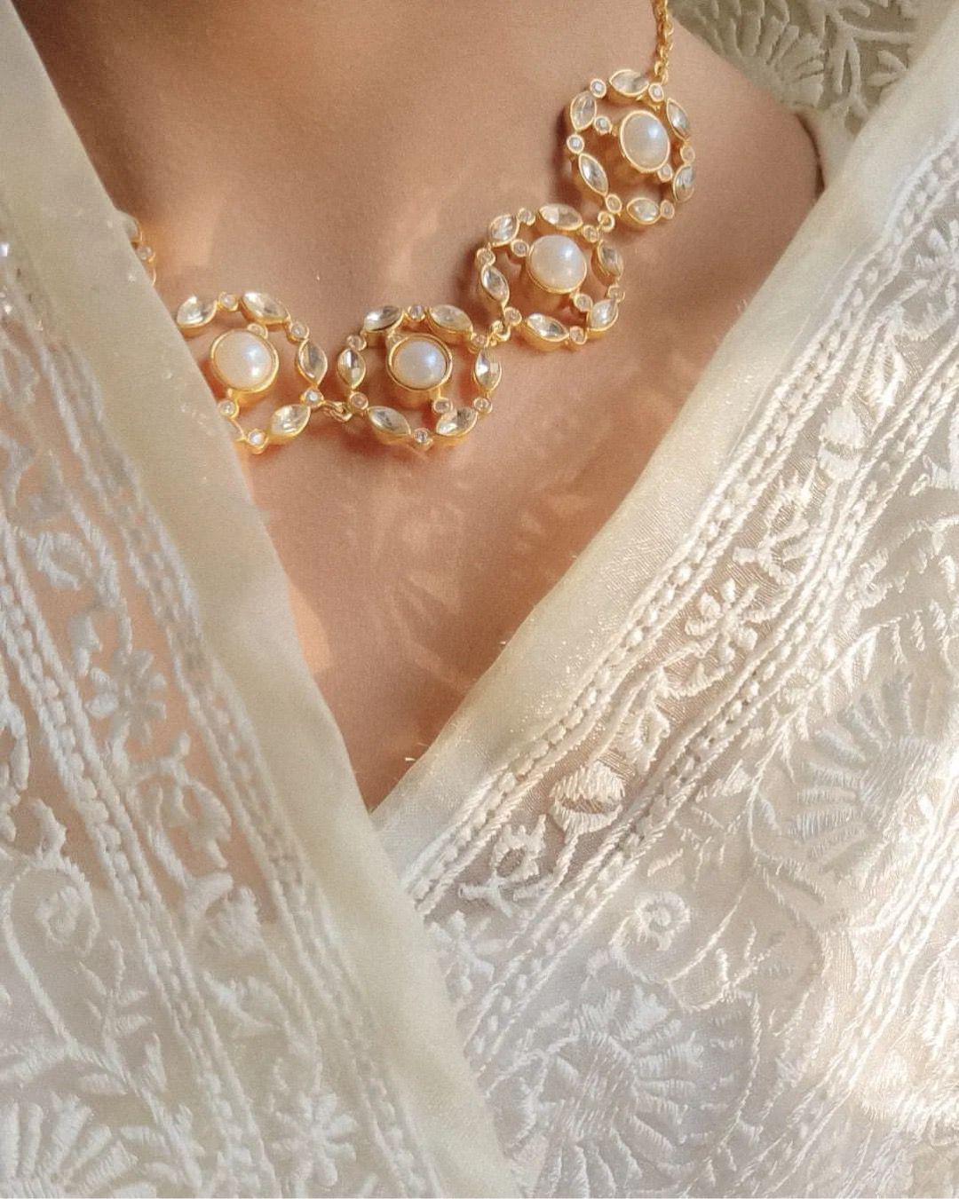 Gulnoor – Off-White Chikankari Silk Organza Saree with Tassels & Contrast Blouse