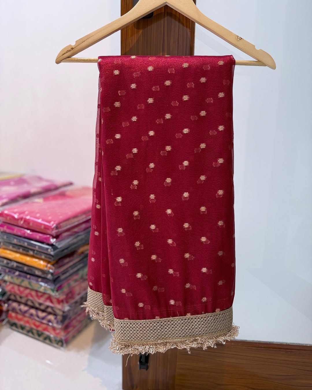 Banarasi Chunri Buti Tissue Silk Saree with Zari Lace Border