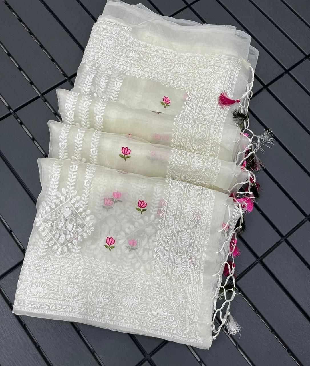 Gulnoor – Off-White Chikankari Silk Organza Saree with Tassels & Contrast Blouse