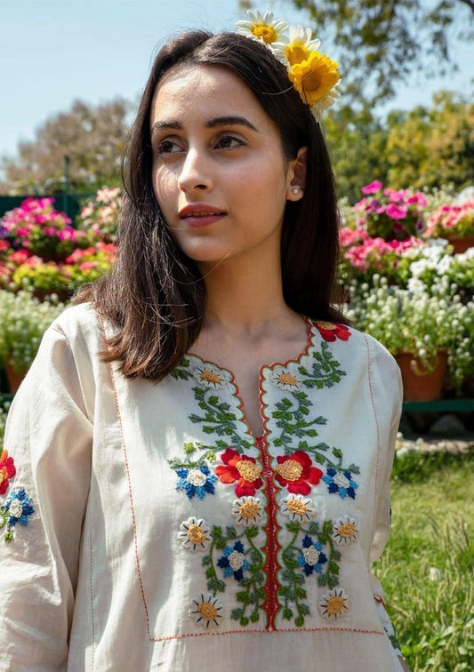 Zoon – Handcrafted Kalidar Kurti Set with Kashmiri Aari Work | Soocha Ethnic Elegance