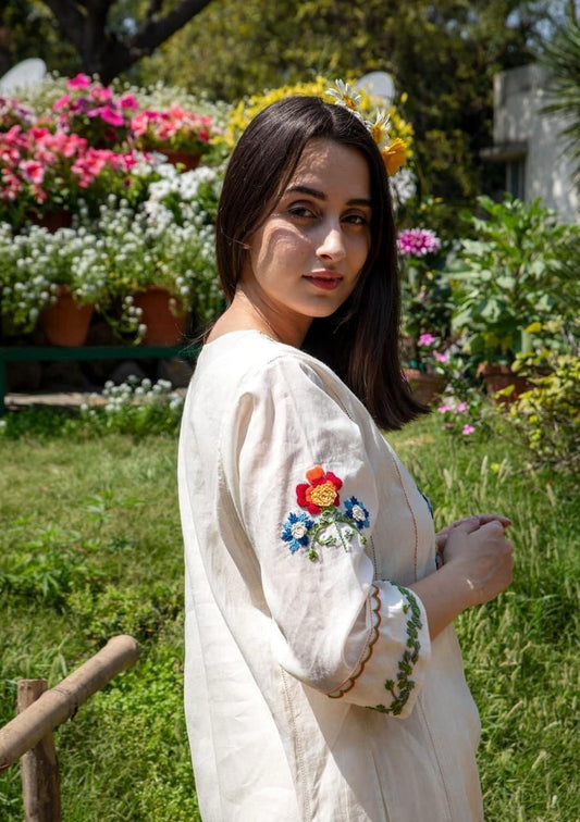 Zoon – Handcrafted Kalidar Kurti Set with Kashmiri Aari Work | Soocha Ethnic Elegance
