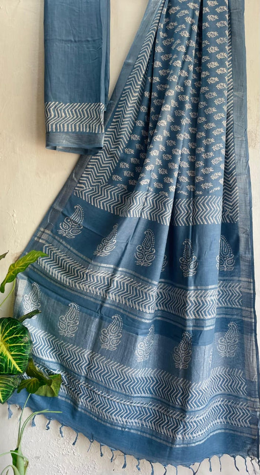 Indigo Mul Cotton Bagru Handblock Printed Saree – Naturally Dyed & Handcrafted